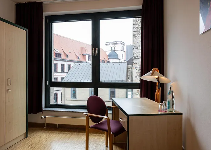 Roncalli-haus - Tagungs-und Seminarhaus Szálloda Magdeburg