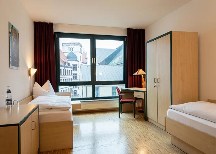 Roncalli-haus - Tagungs-und Seminarhaus Szálloda *