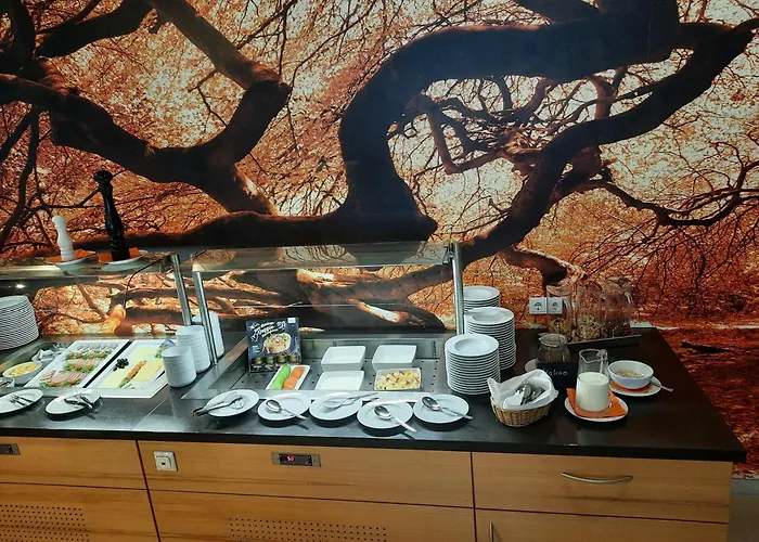 Roncalli-haus - Tagungs-und Seminarhaus Szálloda *